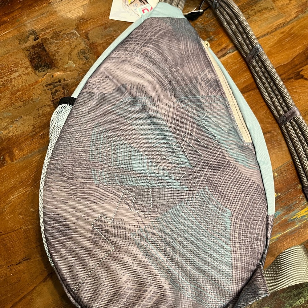 NWT Kavu Paxton Pack-Pastel Paint - Picture 3 of 5